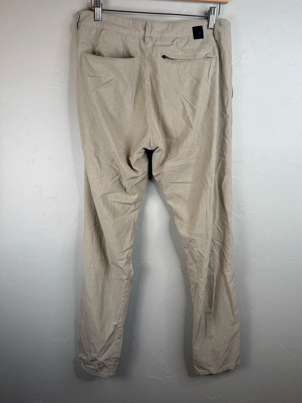 Vuori Mens Aim Chino Pants Size 30 x 31 Tan Stretch Business Golf Casual Khaki